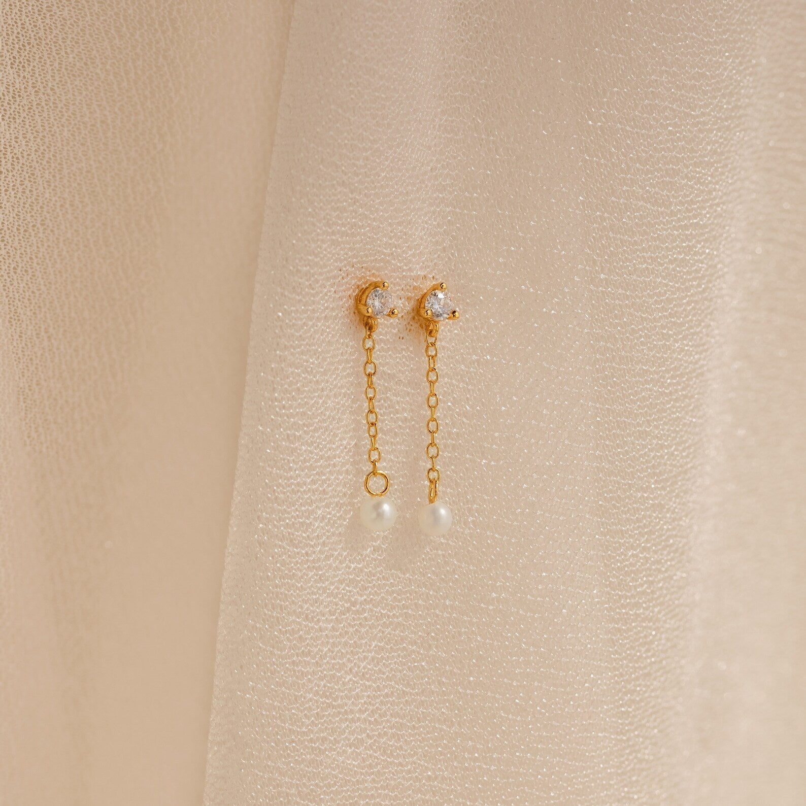 Diamond Pearl Drop Earrings 18K Gold